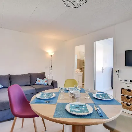 Au Plus Pres By Interhome *